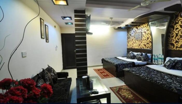 Hotel Roma Deluxe - New Delhi Railway Station Exteriér fotografie