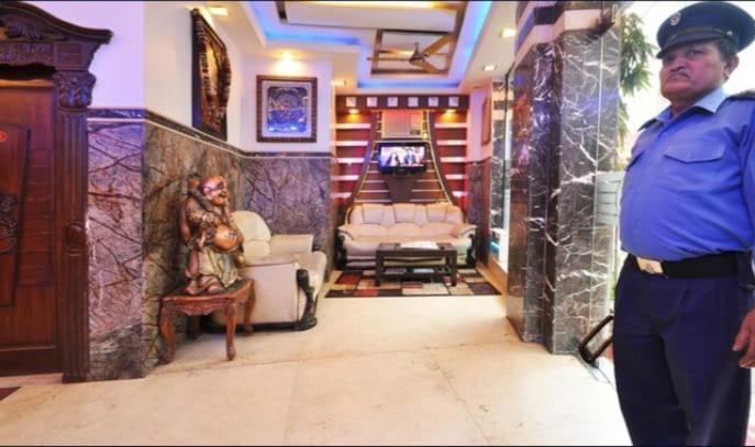Hotel Roma Deluxe - New Delhi Railway Station Exteriér fotografie