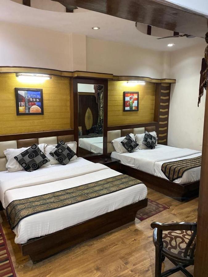 Hotel Roma Deluxe - New Delhi Railway Station Exteriér fotografie